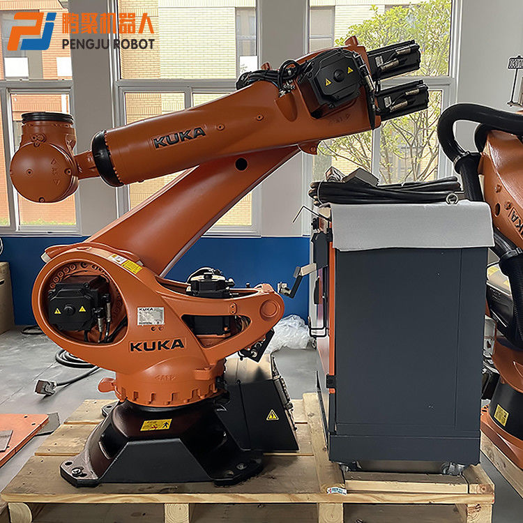 KUKA KR210 R2700 KRC4 جوش قوس ، جوش نقطه ای ، فشار دادن ، پالتیزاسیون ، بارگذاری و تخلیه قطعات ، برش