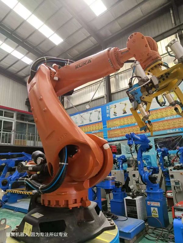 KUKA KR210 Prime 210 کیلوگرم راه حل پالتی سازی بار مفید کوکا برنامه نویسی روبات پالتی سازی با 2700 میلی متر دستکاری روبات جوش نقطه ای
