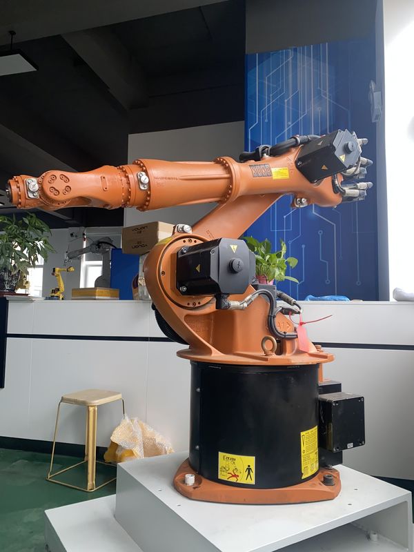 XP KR16L6 6kg بار مفید 6 محور ربات ARC جوش و برش کاربردهای قطعات فرعی خودرو قطع پالت