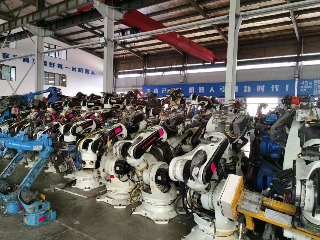 2650mm Reach And Repeatability ±0.2mm ماشین جوشکاری نقطه ای خودکار Yaskawa ES200D برای جوشکاری صنعتی / پالتیز