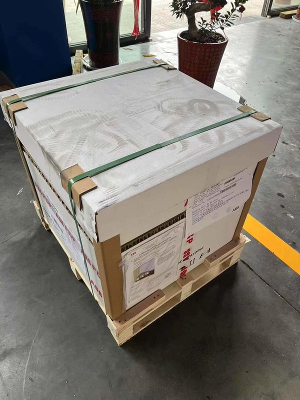 NEW ABB IRB 4600-60 / 2.05 M2004 قطعات بارگیری ، ماشینکاری اندازه گیری 60kg بار مفید