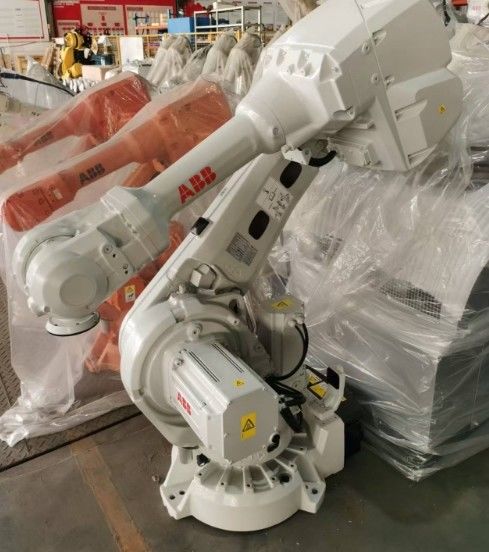 IRB 4600-60/2.05 IRC5 کنترل کننده استفاده شده روبات های ABB 6 محور بازوی رباتیک 2050mm محدوده بسیار قابل اعتماد و کارآمد