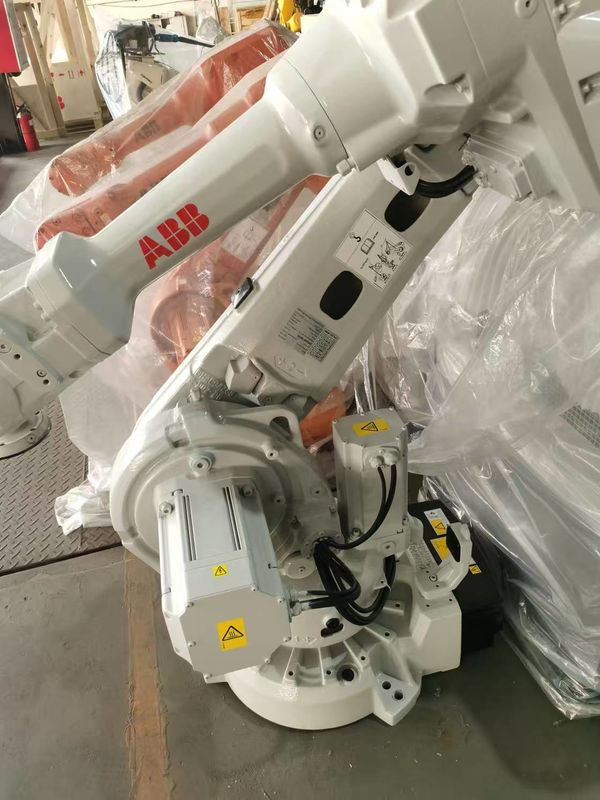 IRB 4600-60/2.05 IRC5 کنترل کننده استفاده شده روبات های ABB 6 محور بازوی رباتیک 2050mm محدوده بسیار قابل اعتماد و کارآمد