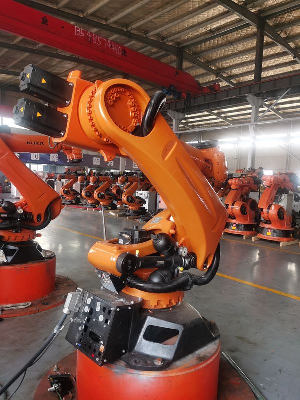 KUKA KR240 R2700 Prime KRC4 کنترلر 6 محور روبات پالتی سازی ترکیب کامل 2700mm به 240kg بار مفید می رسد