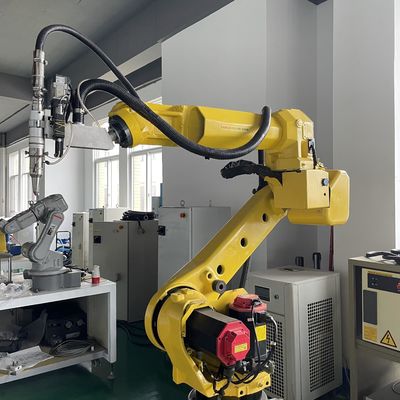 6 محور ماشین برش لیزری رباتیک Fanuc M-20iA ربات پالتی