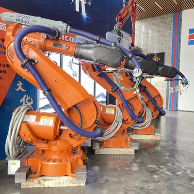 ربات صنعتی جوشکاری نقطه ای ربات 6 محوری ABB ربات چند منظوره ABB6640-235/2.55