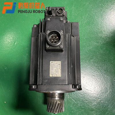 سرو موتور قطعات بازو ربات Yaskawa SGMRS-13A2A-YR11 Power 1300w