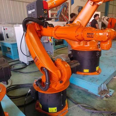 روبات KUKA KR16 L6 روبات صنعتی استفاده شده ، روبات جوش ، روبات بارگیری ، روبات دستکاری