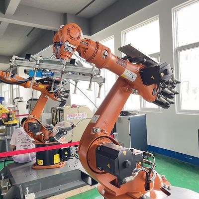 روبات جوشکاری KUKA Kr16 16 کیلوگرم با کنترل XP