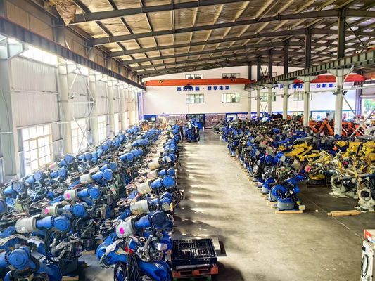 ES200D روبات جوش خودکار باتری با بازوی روبات بالا KUKA و Yasakawa