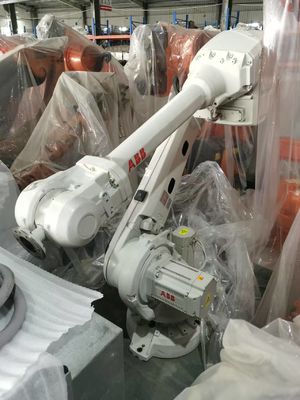 استفاده شده روبات های ABB 6 محور بازوی رباتیک IRB 4600-40/2.55 با 2550mm رسیدن و 40kg ظرفیت بار مفید برای جوش مونتاژ برش توزیع و ماشین تراش