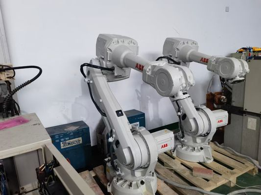 ربات بار متوسط با محدوده متوسط 4600-60/2.05 mm برای ماشینکاری خودکار و دستکاری مواد